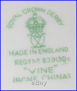 ROYAL CROWN DERBY Vine White Gold Set of 12 Dinner Plate