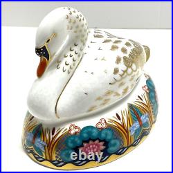 ROYAL CROWN DERBY White Swan Paperweight 22K Gold Gild Lotus Flowers Dragonfly