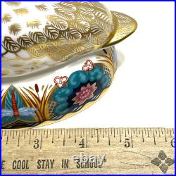 ROYAL CROWN DERBY White Swan Paperweight 22K Gold Gild Lotus Flowers Dragonfly