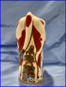 ROYAL CROWN DERBY cow figurine