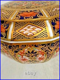 Rare Royal Crown Derby 1128 Or Old Imari Covered Octagonal Box Date Code 1917