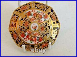 Rare Royal Crown Derby 6299 Or Derby Witches Miniature Octagonal Box Date 1920