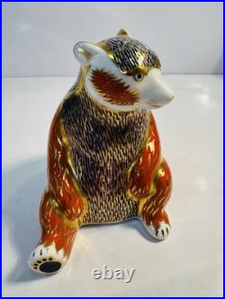 Rare Royal Crown Derby Bone China Handpainted Honey Bear Gold Stopper Perfect