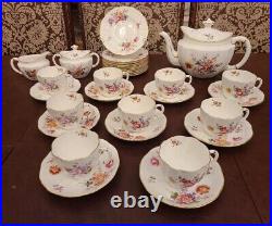 Rare! Vintage Royal Crown Derby China XLI Derby Poises Pattern Tea Set 32 Pcs