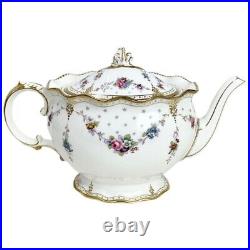 Royal Crown Antoinette Pot Derby