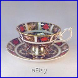 Royal Crown Derby 1128 Old Imari Elizabeth Footed Cup and Saucer Excellent