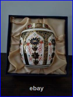 Royal Crown Derby 1128 Old Imari Ginger Jar with BOX 11 cm C1990 1st quality GJ3