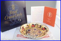 Royal Crown Derby 1128 Old Imari Tray 5 Petal Design + Original Box, Mint