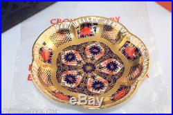 Royal Crown Derby 1128 Old Imari Tray 5 Petal Design + Original Box, Mint