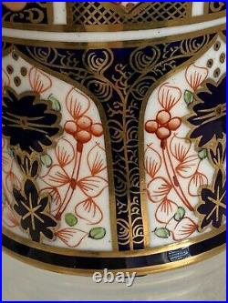 Royal Crown Derby 1128 Or Old Imari Covered Cylindrical Box Date Code 1940