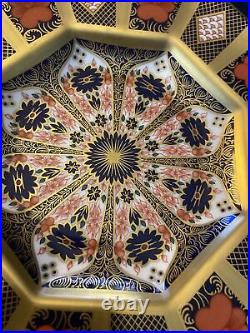 Royal Crown Derby 1st Quality Imari Solid Gold Band Octagonal Plate
