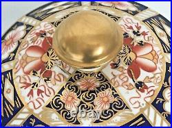 Royal Crown Derby 2451 Or Traditional Imari Covered Round Box -tiffany & Co