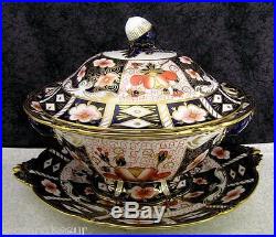 Royal Crown Derby #2451 Traditional Imari Bone China Covered Soup Tureen withTray