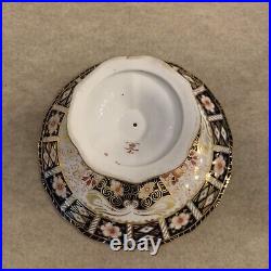 Royal Crown Derby 2451 Traditional Imari Compote 9 1/2 diameter 5 tall MINT