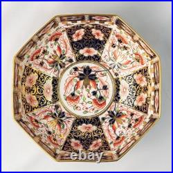 Royal Crown Derby 6299 Octagonal Bowl 18.5cm Diameter