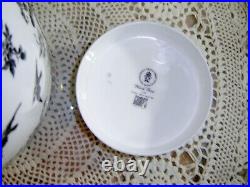 Royal Crown Derby 7 1/4 inch Black Aves Ginger Jar