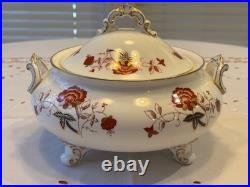 Royal Crown Derby Bali covered vegetable dish