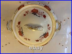Royal Crown Derby Bali covered vegetable dish