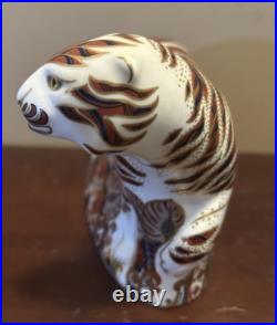 Royal Crown Derby Bengal Tiger Paperweight first quality