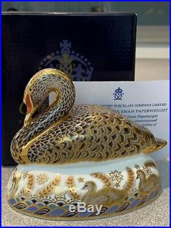 Royal Crown Derby Black Swan Limited Edition Paperweight Gold Stopper Box & Cert