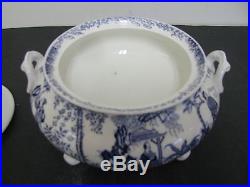 Royal Crown Derby Blue Mikado stunning footed covered vegetable bowl 1979