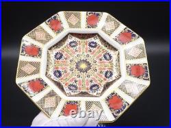 Royal Crown Derby Bone China Old Imari 9 Octagonal Luncheon Plate #1128