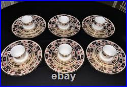 Royal Crown Derby Border Bone China (30pc) 6 X 5 Pc Settings / England