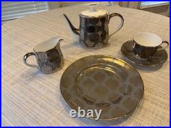 Royal Crown Derby Bristol Belle Graphite dinnerware
