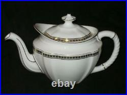 Royal Crown Derby Carlton Gold A1320 Pattern Medium Teapot 1½ Pints NEW