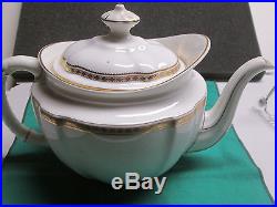 Royal Crown Derby Carlton Gold fine English bone china 1-teapot new