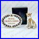 Royal-Crown-Derby-Cheetah-Cub-Paperweight-1st-Quality-BOXED-Gold-Stopper-01-ieiy