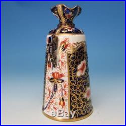 Royal Crown Derby China Imari Pattern 877 Two Handled Vase 5½ inches