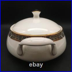 Royal Crown Derby Dauphin Oval Covered Vegetable Serving Dish Second Mark Ch7446