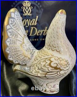Royal Crown Derby Diamond Jubilee Doves Limited Edition No 20/500