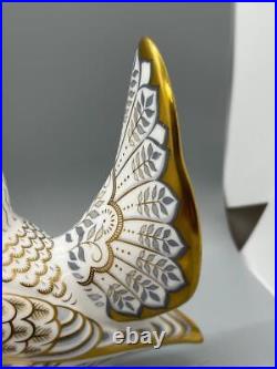 Royal Crown Derby Diamond Jubilee Pair of Dove Paperweights Limited Ed In Box