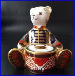 Royal Crown Derby Drummer Bear Paperweight Rare LXII Stamp Gold Stopper