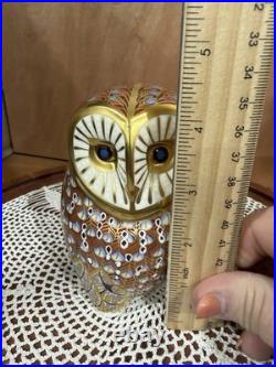 Royal Crown Derby England Barn Owl Imari 4 1/4 Paperweight With Gold Stopper