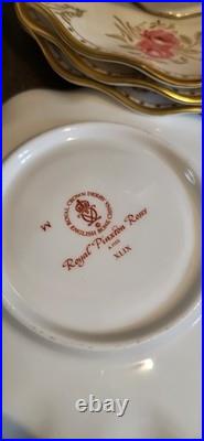 Royal Crown Derby England Royal Pinxton Roses Set Of 6 Tea Cup And Saucer