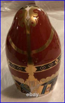 Royal Crown Derby English Bone China Santa Claus. (2.11.24)