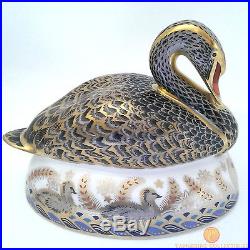 Royal Crown Derby GOLDEN JUBILEE BLACK SWAN Paperweight Ltd Ed 2002 Boxed + COA