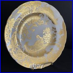 Royal Crown Derby Gold Aves A1235 8.5 Salad Plate English Bone China 22K #8