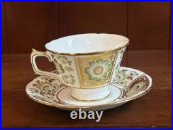 Royal Crown Derby Green Derby Panel 13 Teacups & 14 Saucers set, Mint