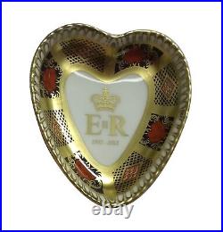Royal Crown Derby HM Queen Elizabeth II Diamond Jubilee Heart Tray Old Imari