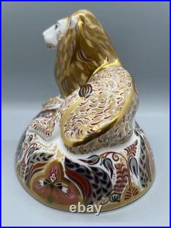 Royal Crown Derby Heraldic Lion Imari Paperweight Collection with Box