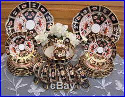 Royal Crown Derby IMARI 22 piece Stunning Teaset in Cabinet Condition