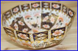 Royal Crown Derby IMARI Octagon Serving Bowl, 7 3/8 x 3 1/8 1922 (S13)