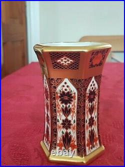 Royal Crown Derby Imari 1128 Solid Gold Band 6 Sided Vase 2nd quality In V. G. C