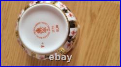 Royal Crown Derby Imari 1128 Teacup with Saucers set of 4 high tea mint vintage