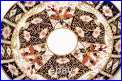 Royal Crown Derby Imari 8.5 In Plates with Scalloped Edge Very Rare 1926 Set of 8
