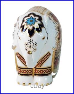 Royal Crown Derby Imari Elephant Paperweight Figurine Gold Stopper